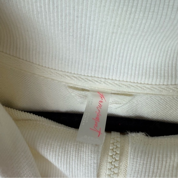 Free people movement white cream sweatshirt Medium - Picture 4 of 9